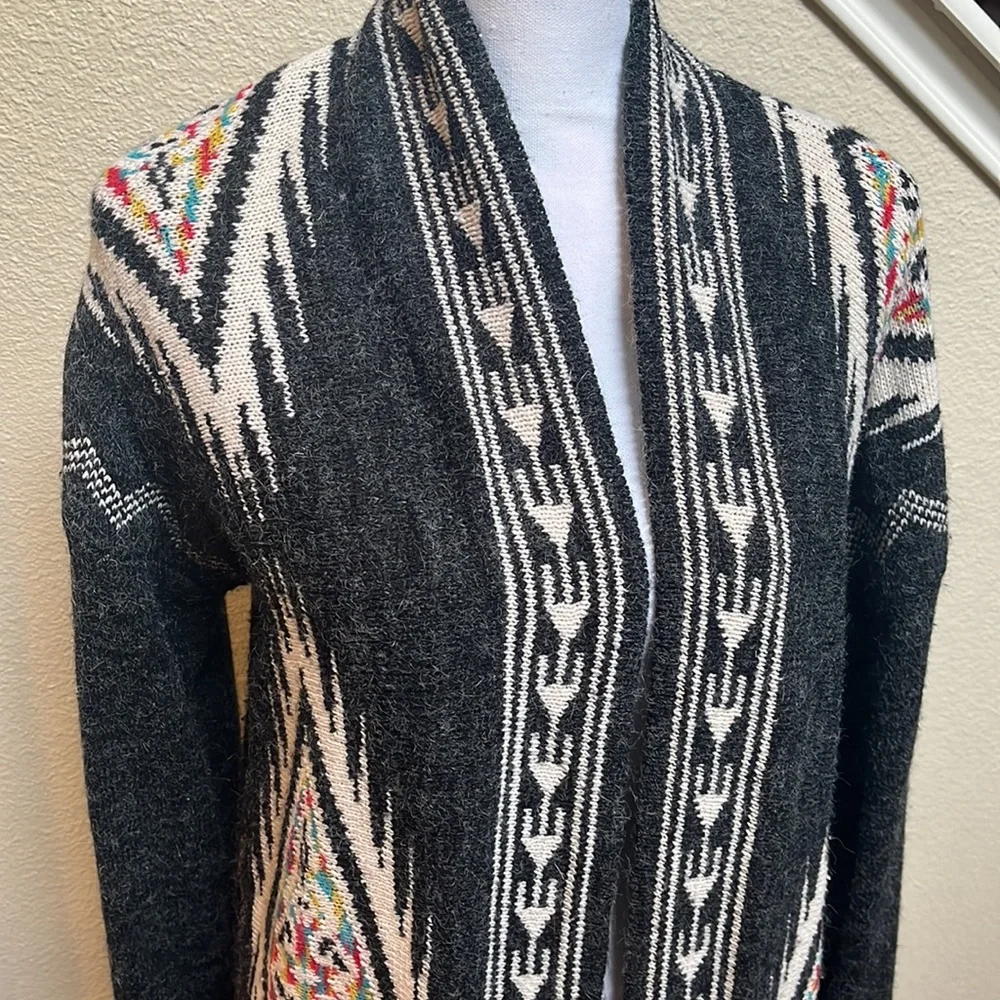 Native Print Cardigan - Picture 3 of 11